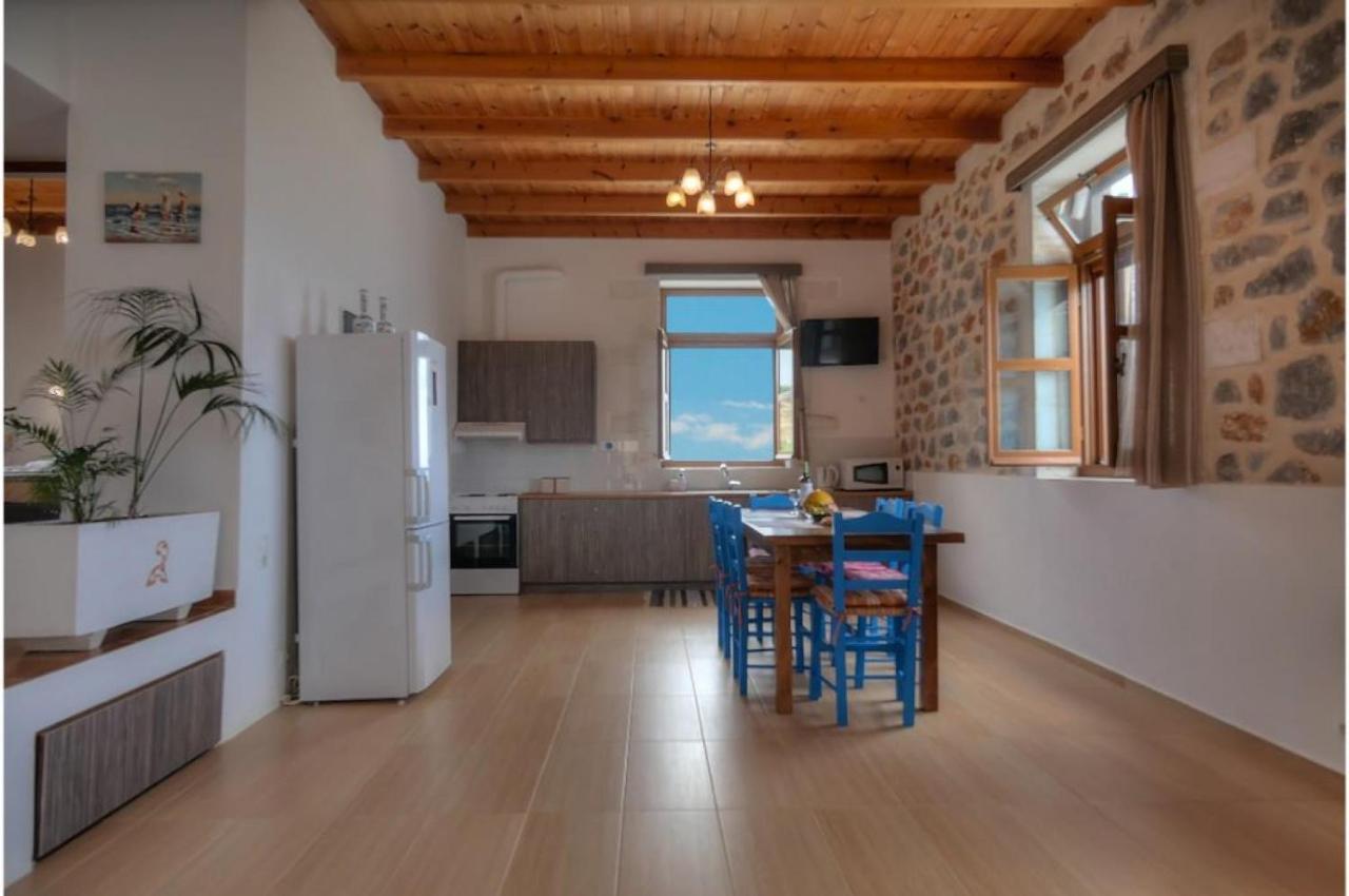 Stone Villa I In Petres Petres  Luaran gambar